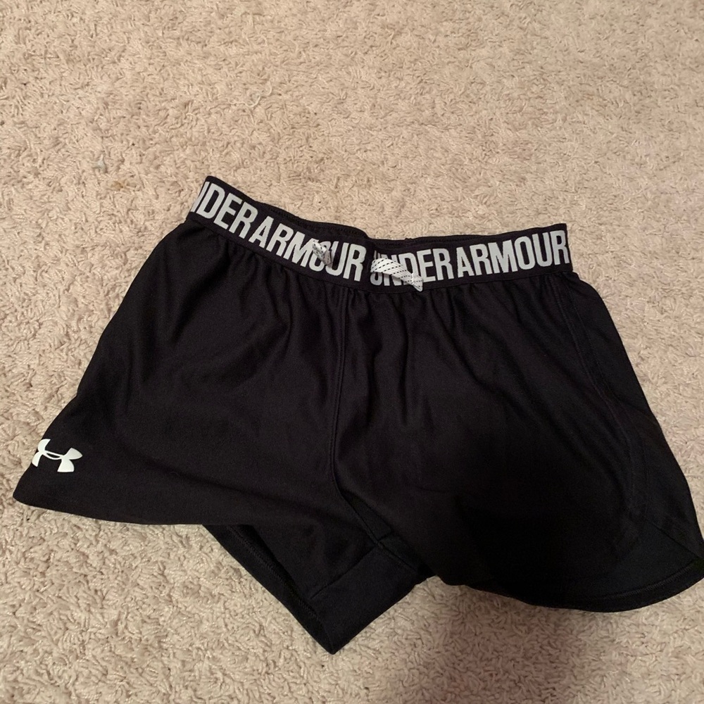 Black under armour shorts